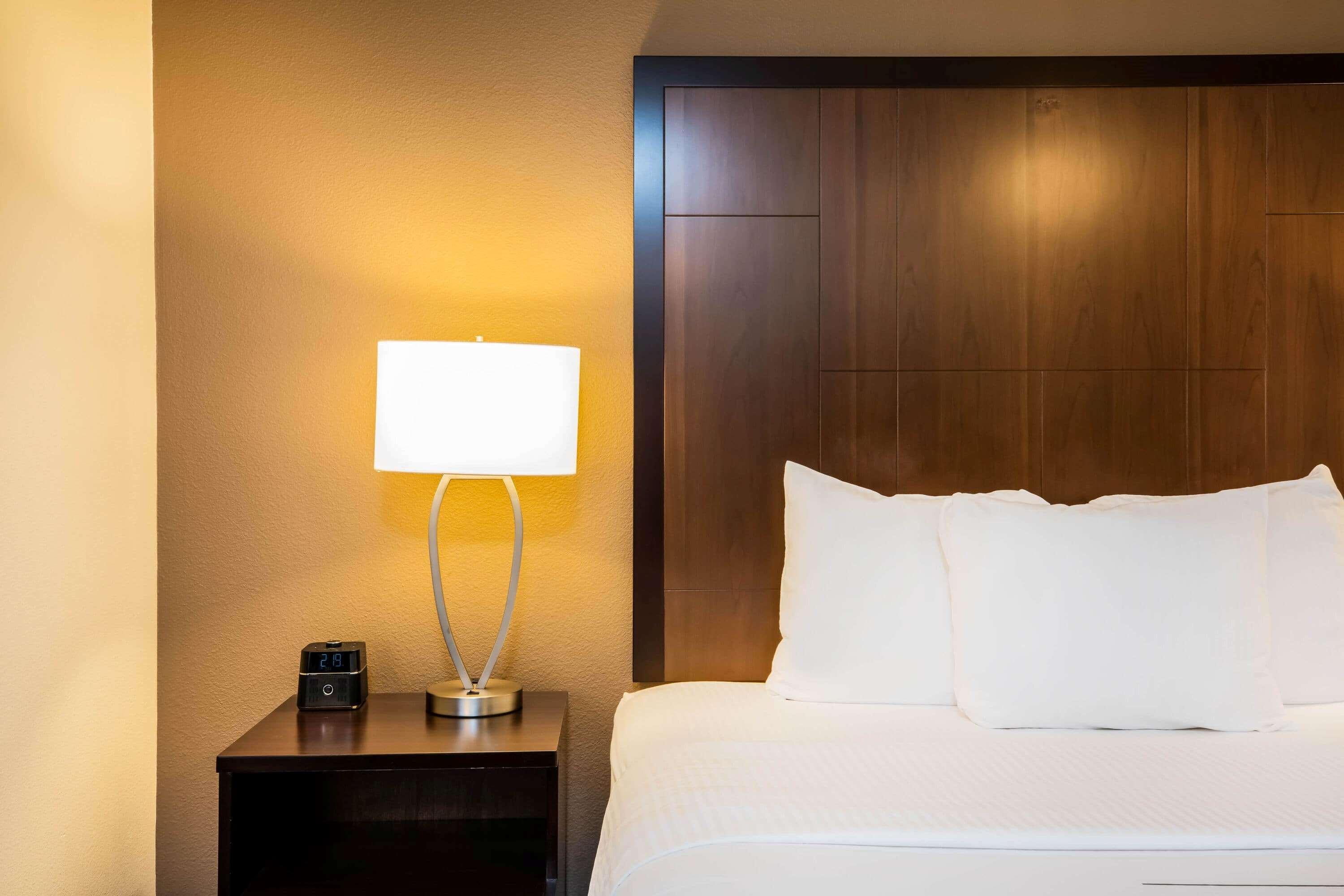 Hotel La Quinta By Wyndham Portland Airport Exterior foto