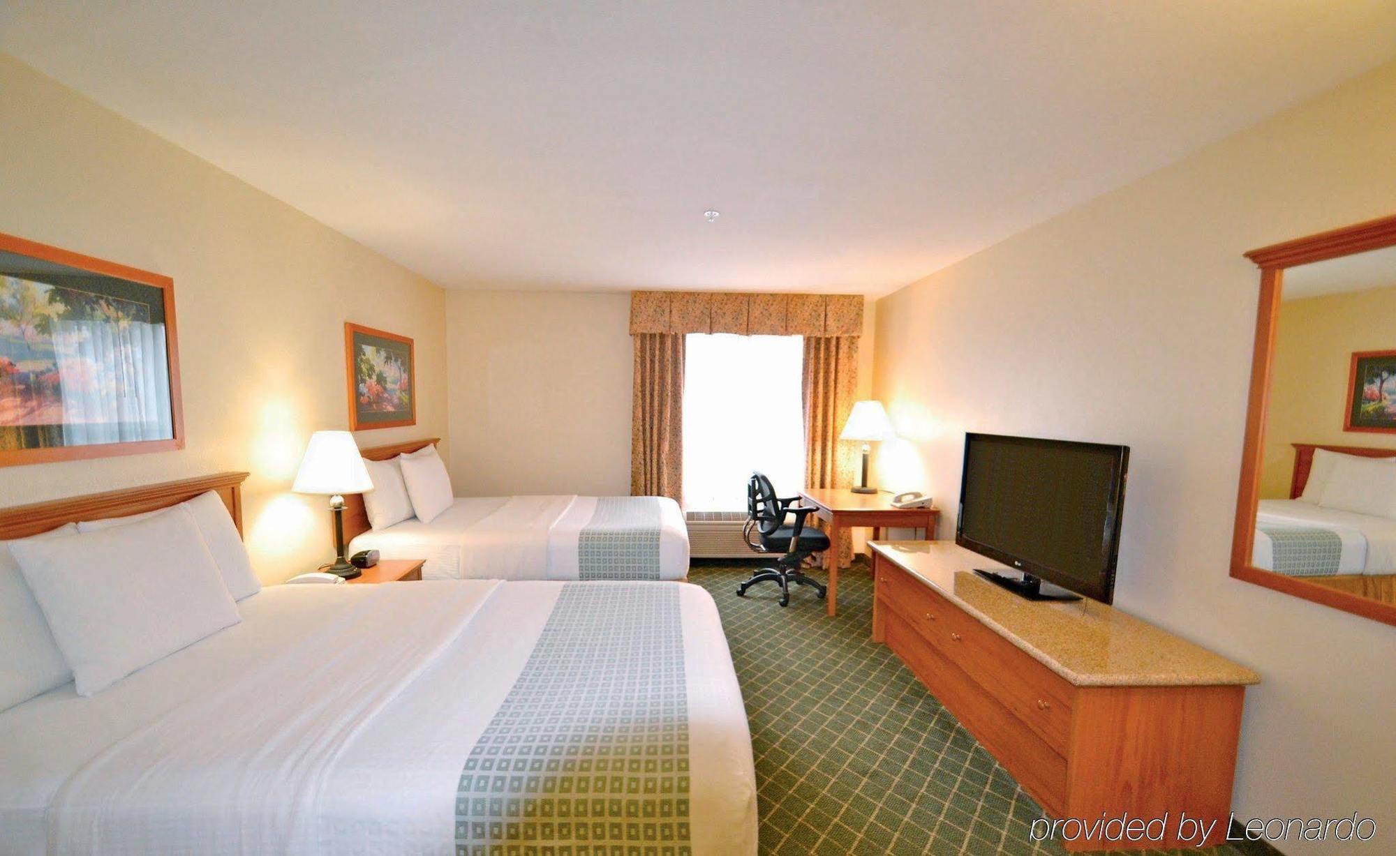 Hotel La Quinta By Wyndham Portland Airport Exterior foto